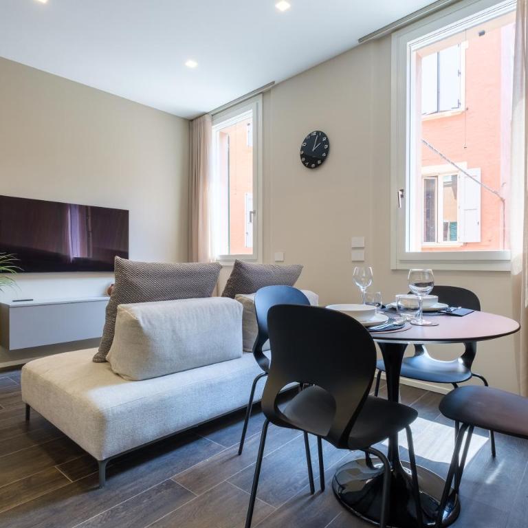 Golden Suite by Studio Vita - Appartamento con 2 Camere da Letto - 8
