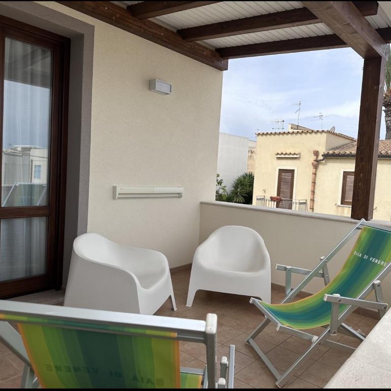 Hotel Baia Di Venere - Camera Matrimoniale con Terrazza - 7