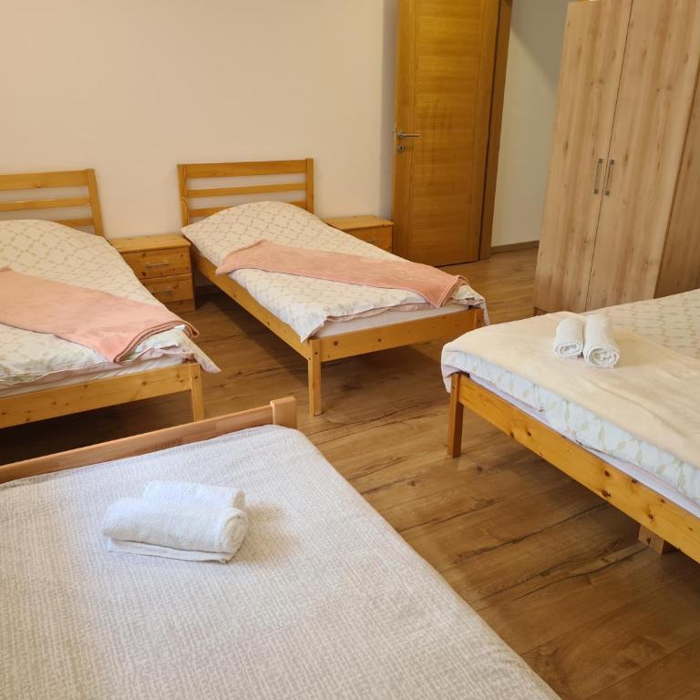 Oasis of peace - Three-Bedroom House - 24