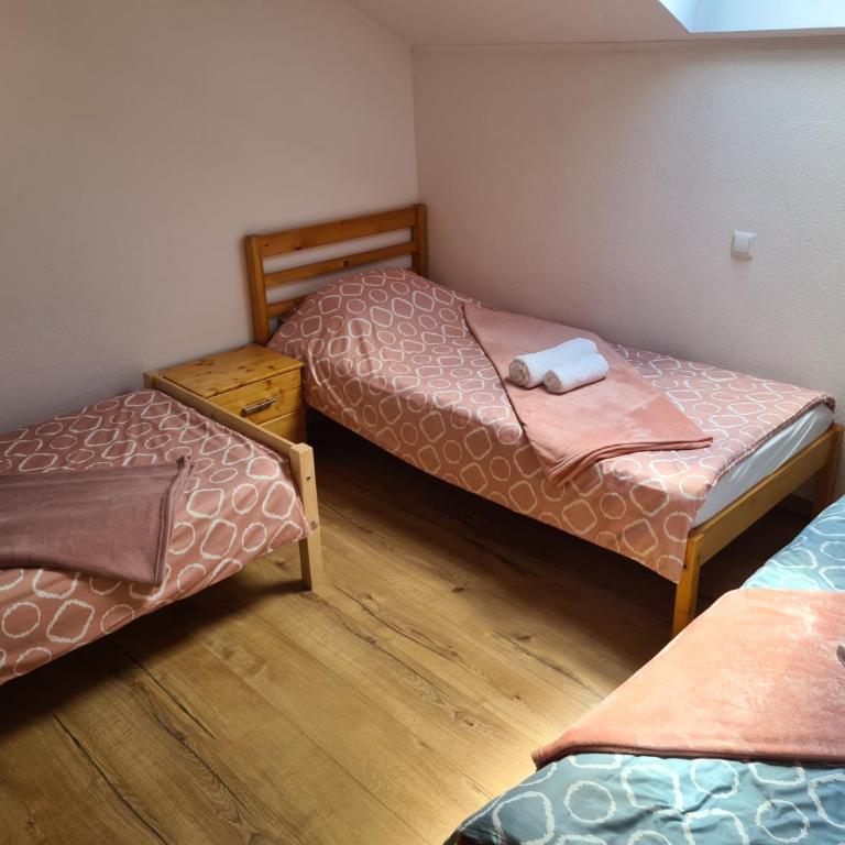Oasis of peace - Three-Bedroom House - 21