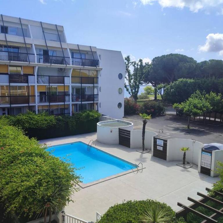 T2 au ponant avec piscine - Appartamento con 1 Camera da Letto - 6