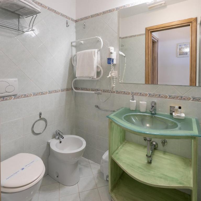 Maristella - Appartamento con 2 Camere da Letto e Vista Mare - 10