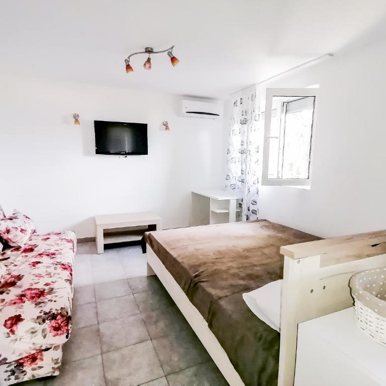 Apartments Siesta - Apartman sa Pogledom na Vrt - 2