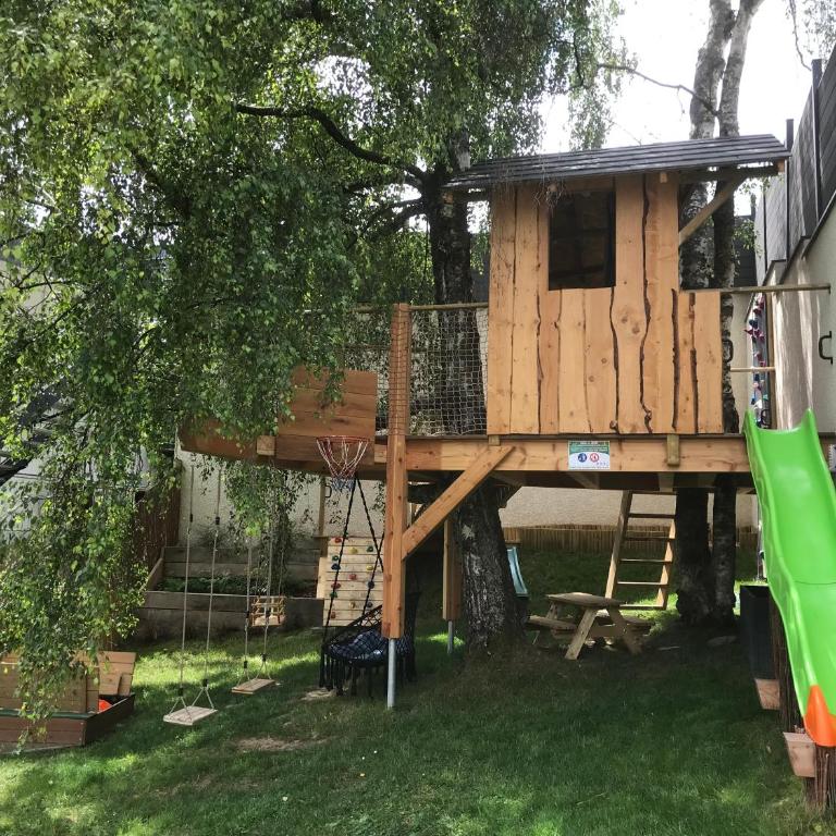 Gîte avec piscine chauffée & aires de jeux pour enfants - Maison 3 Chambres - 4