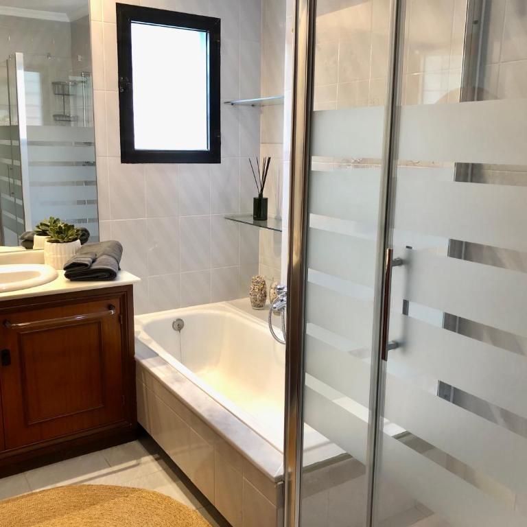 Mikaela Beach House Estepona Marbella Malaga - Casa de 4 dormitorios - 27