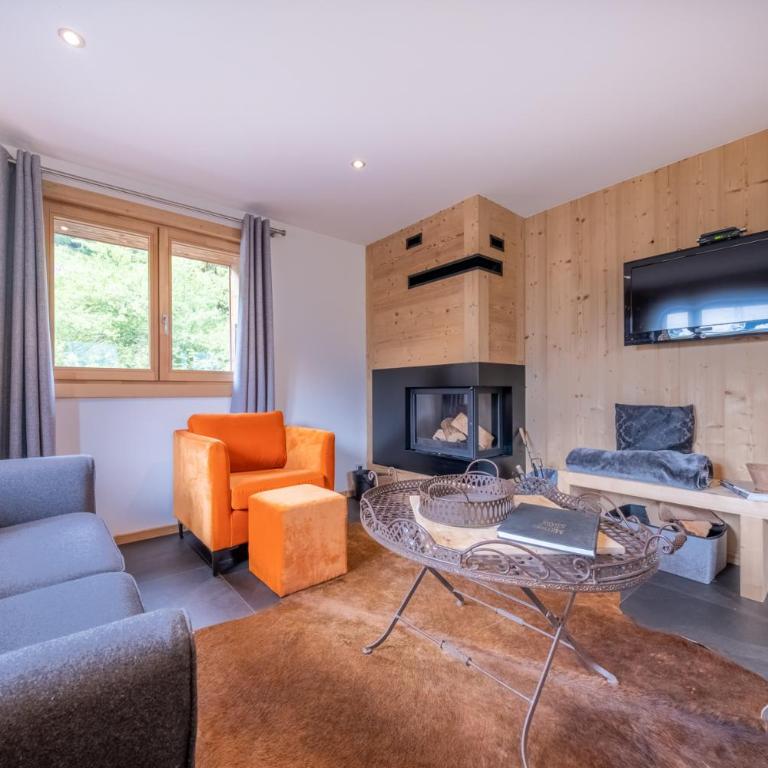Appartements Chalet Le Fornay - Appartement 2 Chambres de Luxe avec Vue sur le Jardin - 10
