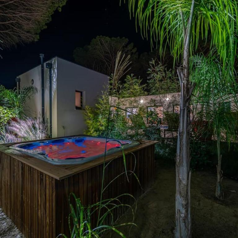 Villa haut de gamme 160 M2 Piscine chfé et Jacuzzi - Villa - 3