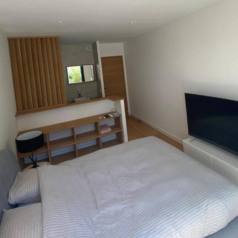 Villa haut de gamme 160 M2 Piscine chfé et Jacuzzi - Villa - 6