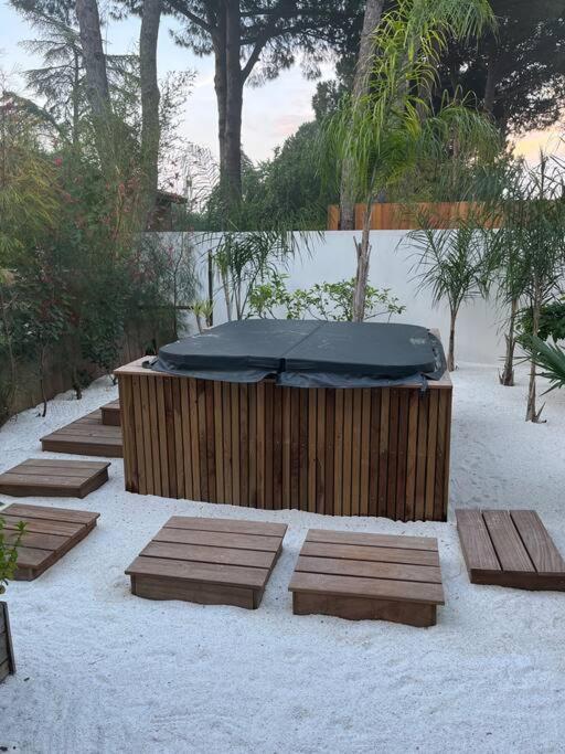 Villa haut de gamme 160 M2 Piscine chfé et Jacuzzi - Villa - 23