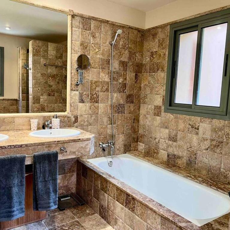 3 BR in a gorgeous complex - Apartamento de 3 dormitorios - 16