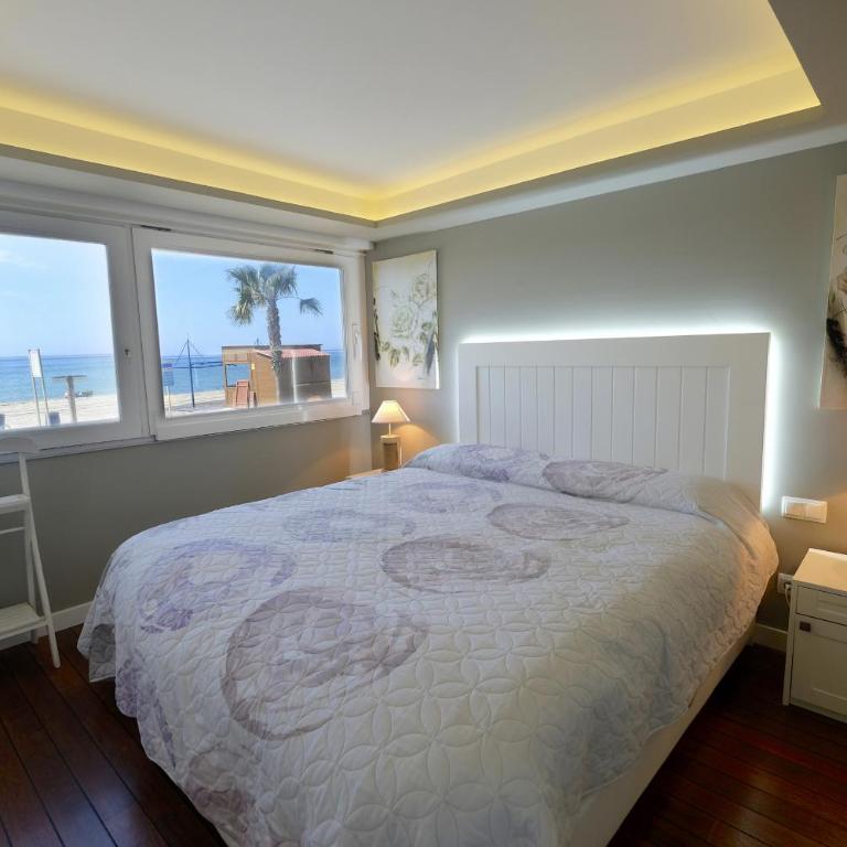 New Luxe Metropolitan - Apartment with Sea View - 4