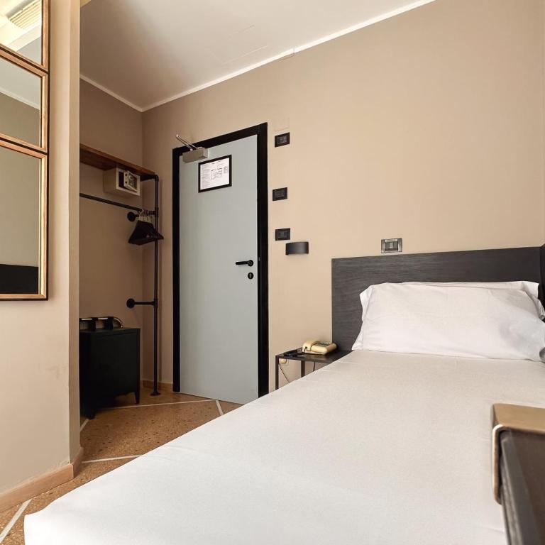 Lime Hotel - Camera Singola con Balcone - 4