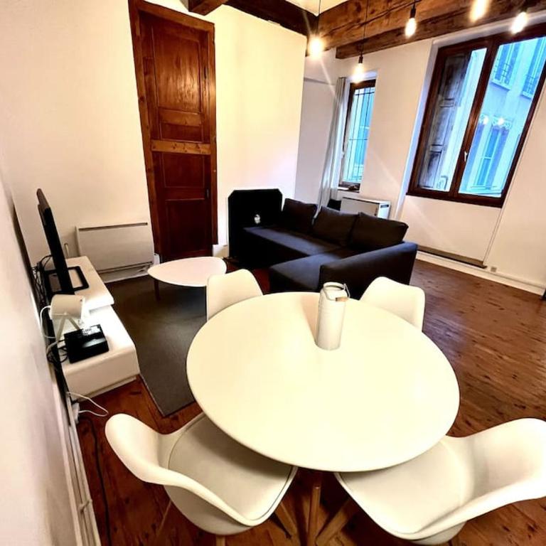 Grenoble Hypercentre - Appartement vieille ville - Wifi - Apartment mit 1 Schlafzimmer - 7