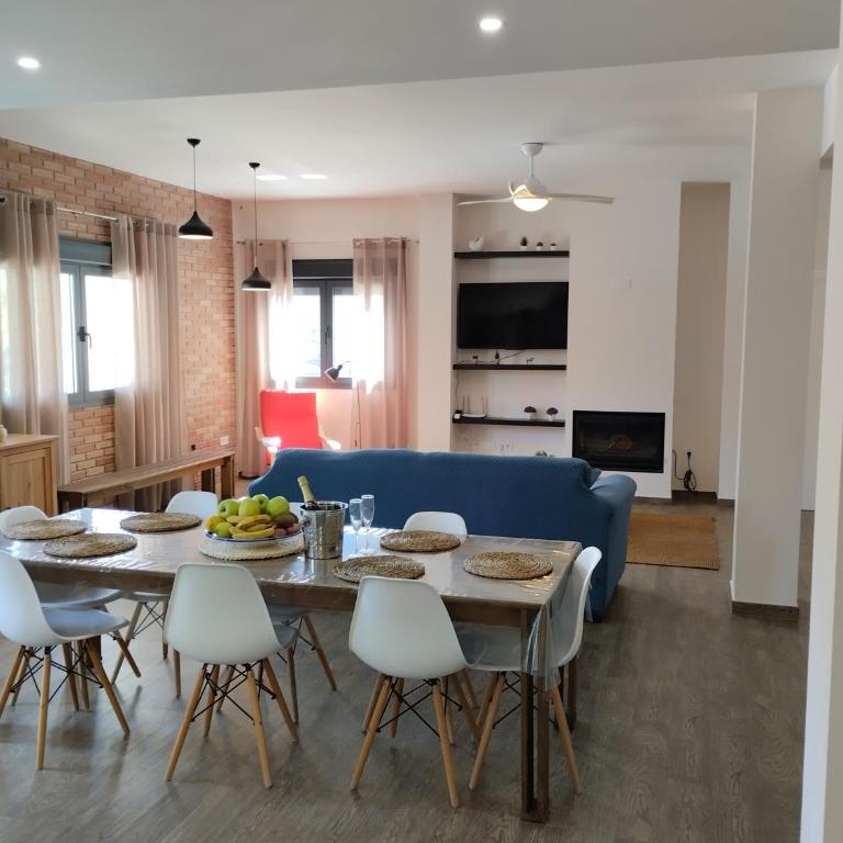 VILLA LAS VIÑAS - Villa de 3 dormitorios - 3