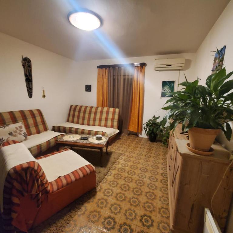 Apartman Stefi - Apartman sa 3 Spavaće Sobe - 8