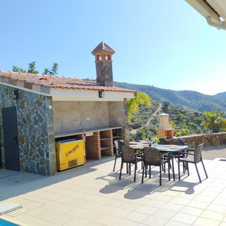 VILLA LAS VIÑAS - Villa de 3 dormitorios - 60
