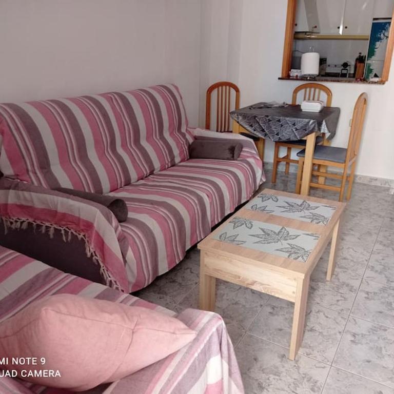 Moderno apartamento al lado de playa La Mata Alicante - Apartamento de 1 dormitorio - 2