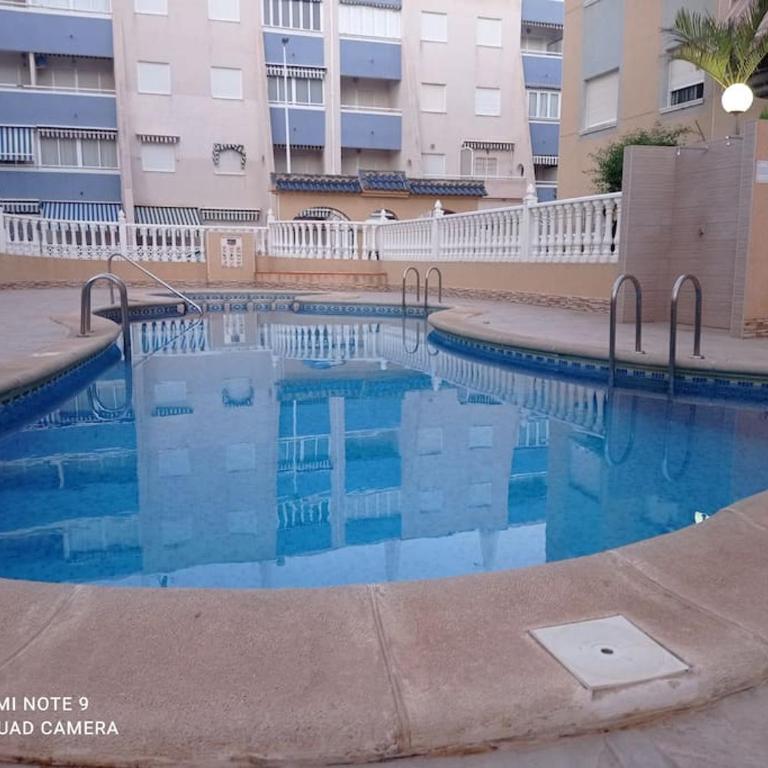 Moderno apartamento al lado de playa La Mata Alicante - Apartamento de 1 dormitorio - 10