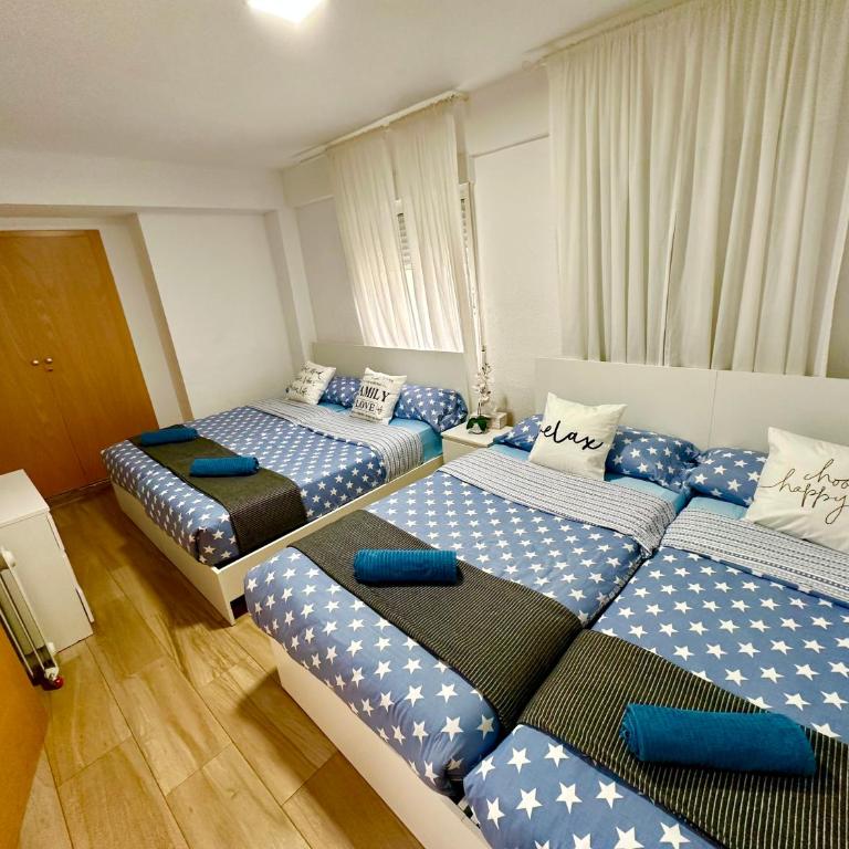 Boutique Apartment by the Sea - Apartment with Balcony - 2