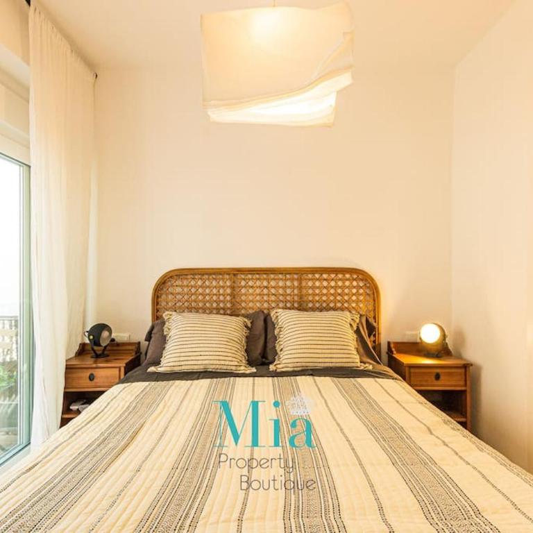 City and Beach Apartment - Three-Bedroom Apartment - 9