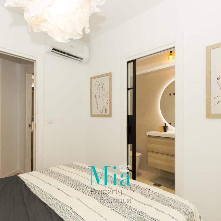 City and Beach Apartment - Three-Bedroom Apartment - 20