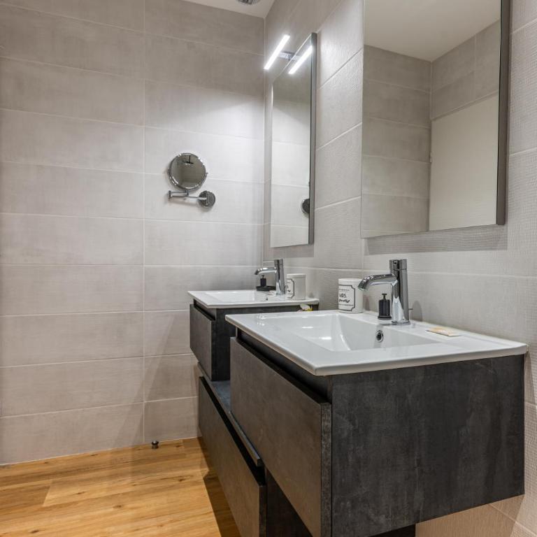Grand 4 pièces 6 personnes fabuleuse vue mer clim garage - Appartement 3 Chambres - 63