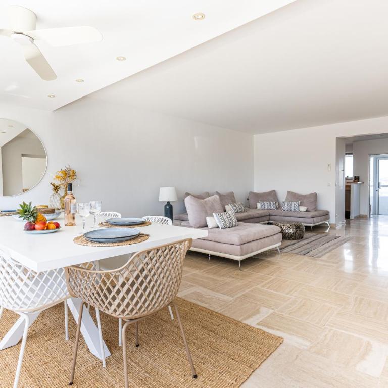 Grand 4 pièces 6 personnes fabuleuse vue mer clim garage - Appartement 3 Chambres - 22