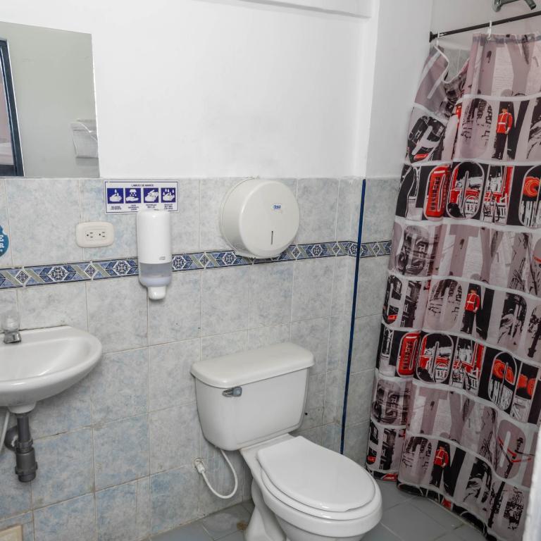 Hostel Nirvana Taganga - Cama individual en habitación compartida mixta de 15 camas - 5