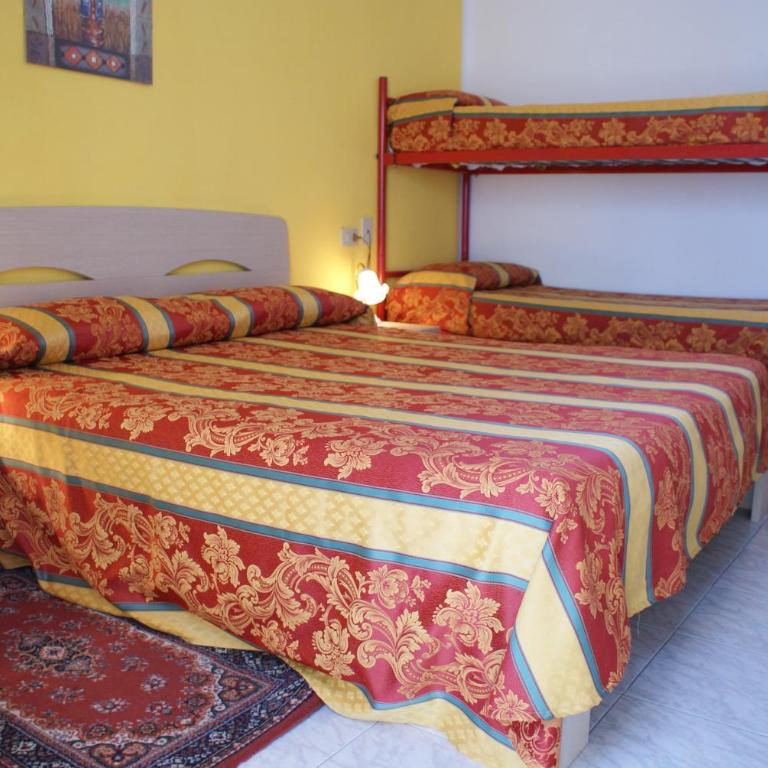 Hotel Ragno - Camera Familiare (2 Adulti + 2 Bambini) - 1