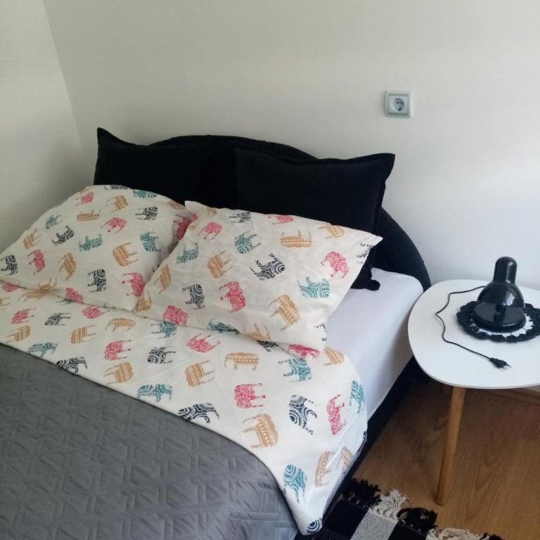 Martin - One-Bedroom Apartment - 2