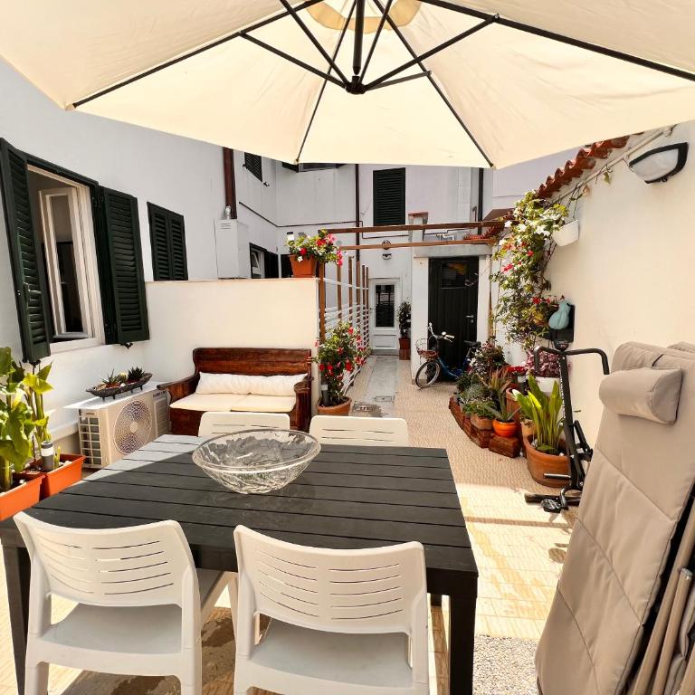 DeepHouse, Casa con Giardino vicino al Mare - Casa con 2 Camere da Letto - 2
