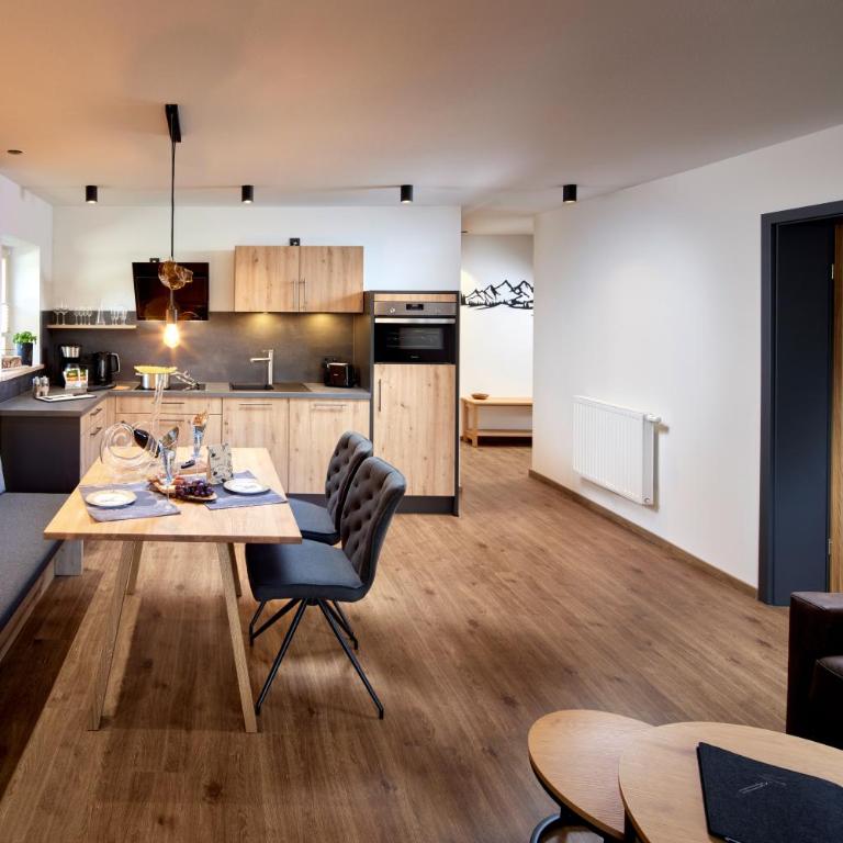 Maximilian Appartements - Apartamento Confort - 6