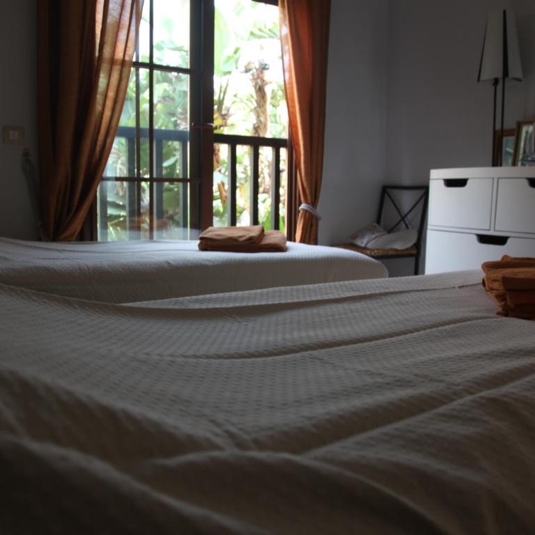 Your Oasis of Luxury and Leisure at Gazules Del Sol in Marbella area - Benahavis - Two-Bedroom Apartment - 4