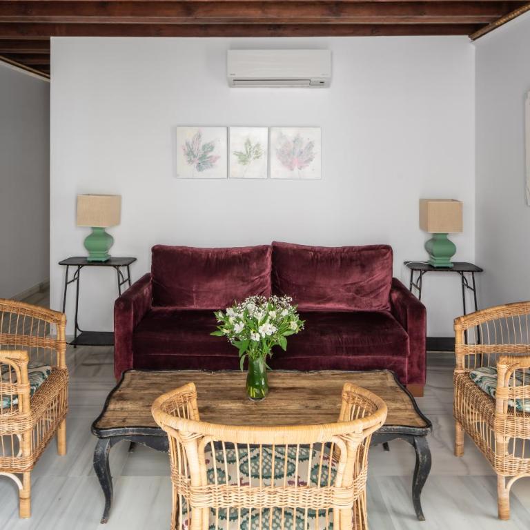 Numa Seville Molina - 3 Bedroom Apartment with Balcony - 3