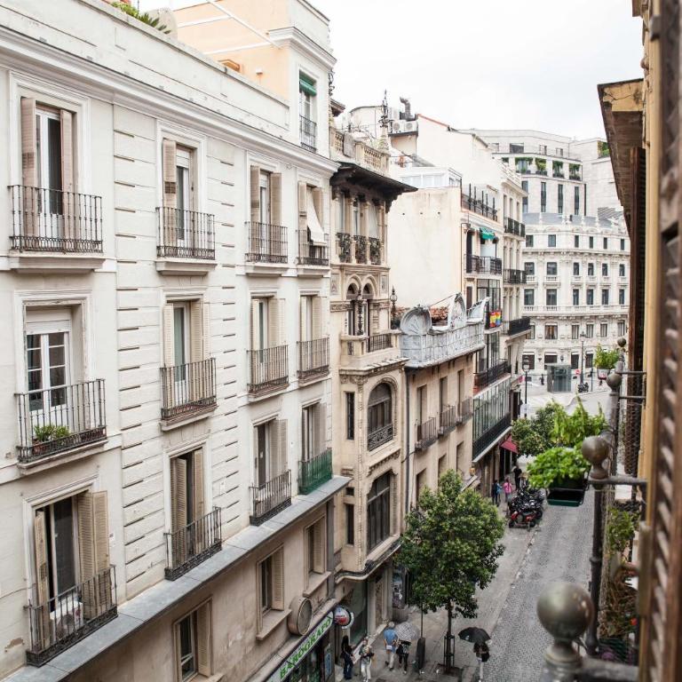 Apartments Madrid Principe 2 - Family Studio - 12