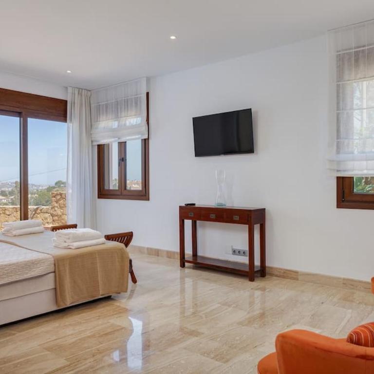 Villa Uno – Stunning 4 bedroom villa with pool - Villa - 24