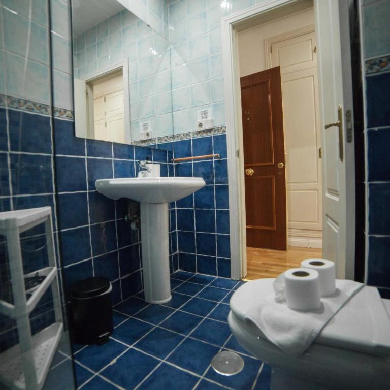 Apartments Madrid Principe 2 - Family Studio - 22
