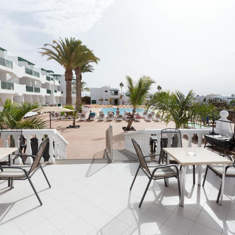 Apartamentos Acuario Sol - Two-Bedroom Apartment - 4