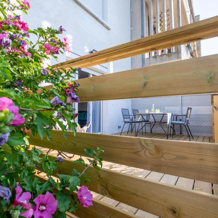 T3 avec Terrasse & Jardin Proche de la gare Alfred Musset - Appartement 2 Chambres - 24