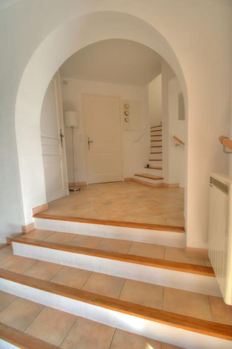 Villa provençale aux Issambres avec vue sur le golfe St Tropez - Villa - Vue sur Mer - 12