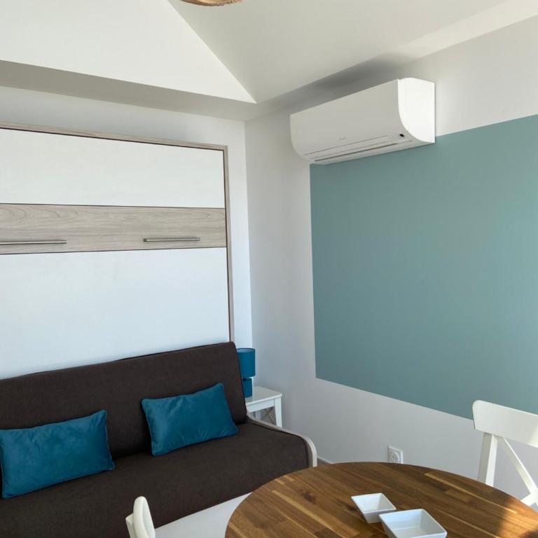 La Vigie Vacances - Studio avec Terrasse - 1er Étage - Vue sur Mer - 6