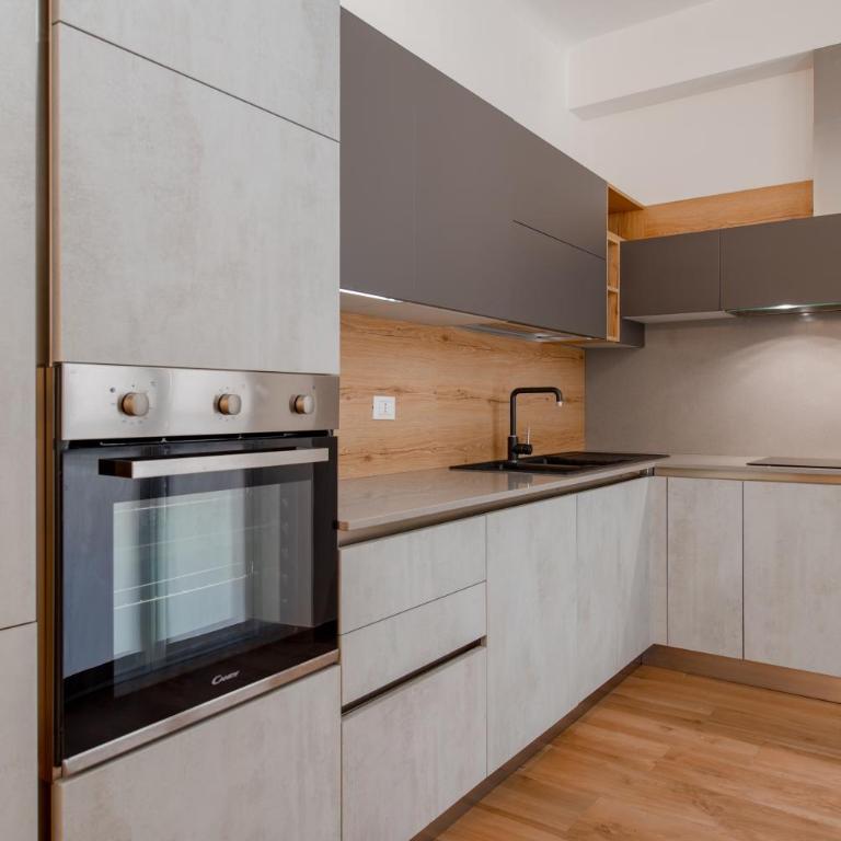 Royal Apartment by Toh Solution - Appartamento con 2 Camere da Letto - 10