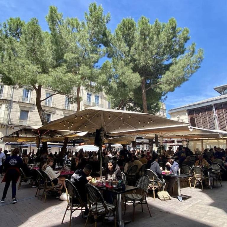*Appart 2 chambres, Hypercentre, Emplacement N°1* - Appartement 2 Chambres - 42