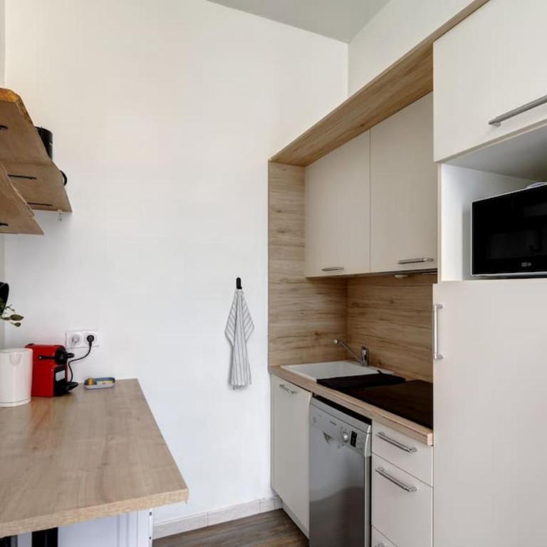 *Appart 2 chambres, Hypercentre, Emplacement N°1* - Appartement 2 Chambres - 16