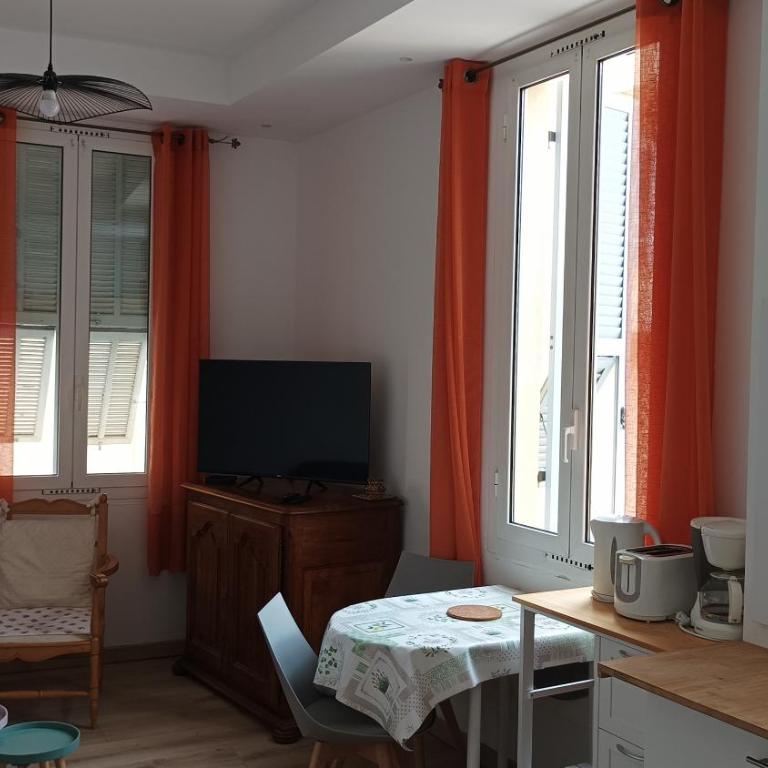 MENTON A 2 pas des plages de sable et du centre ville beau 3 pièces pour 3 personnes - Appartement 2 Chambres - 3
