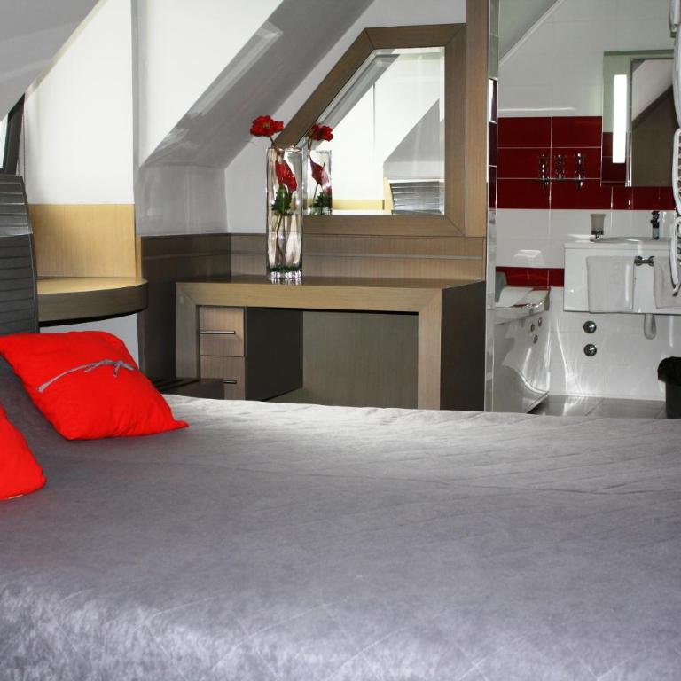 Garni Hotel Leopold I - Suite sa Pogledom na Reku - 9