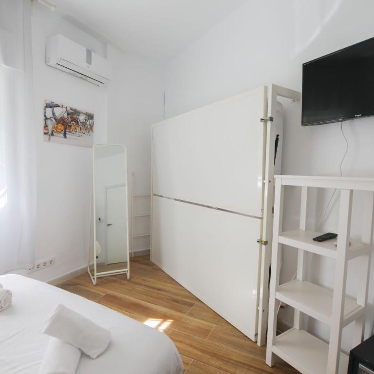 RentalSevilla Espacioso y acogegor apartamento de 3 dormitorios - Apartamento de 3 dormitorios - 35