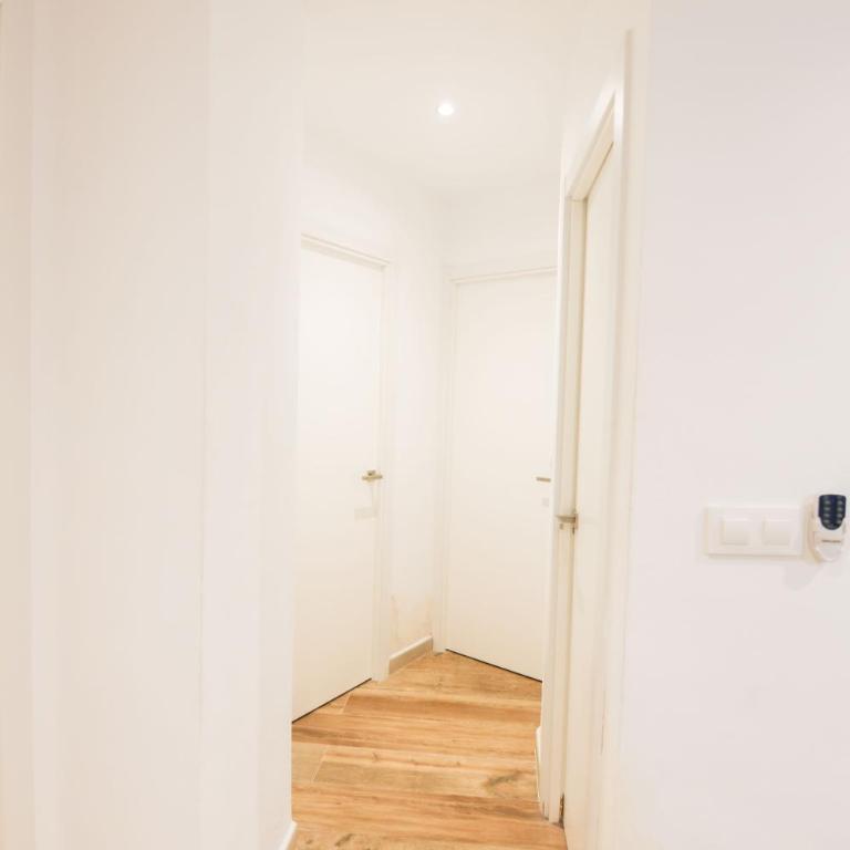 RentalSevilla Espacioso y acogegor apartamento de 3 dormitorios - Apartamento de 3 dormitorios - 42