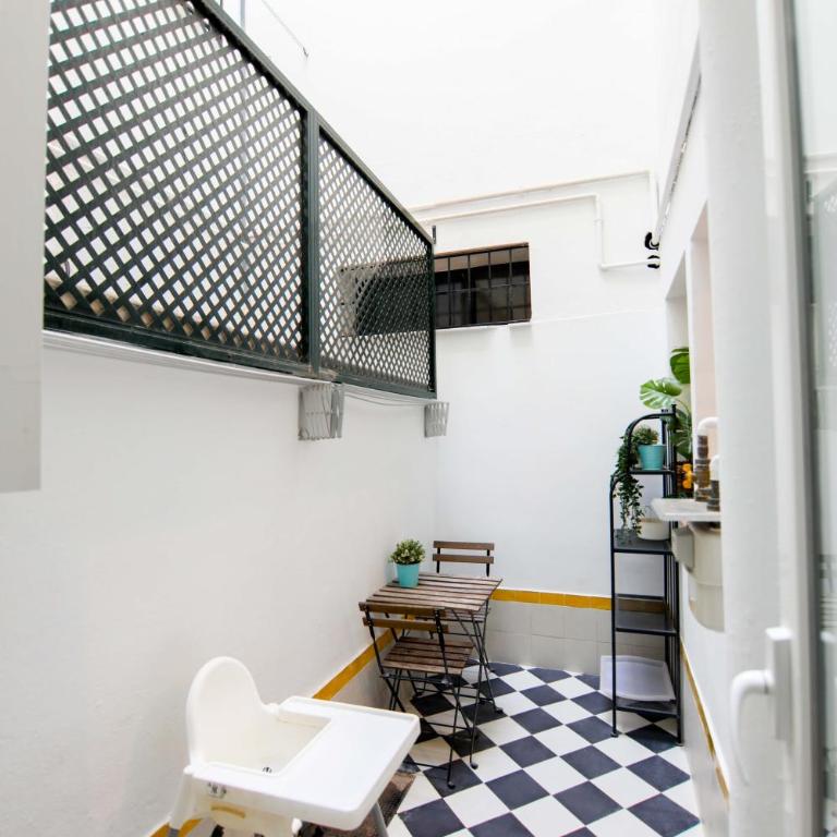 RentalSevilla Espacioso y acogegor apartamento de 3 dormitorios - Apartamento de 3 dormitorios - 23