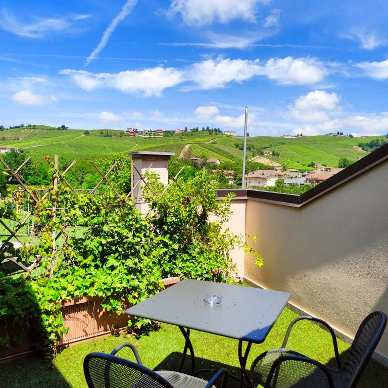 Cascina BELLONUOVO - Camera Tripla con Terrazza - 7